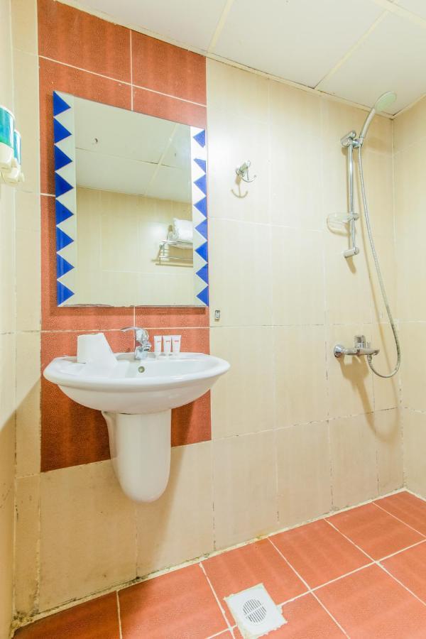 Oyo 109 Al Thabit Modern Hotel Apartment Hayl Al 'Umayr Ngoại thất bức ảnh