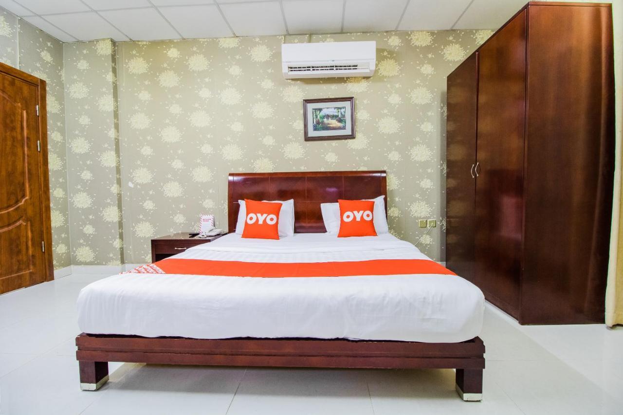 Oyo 109 Al Thabit Modern Hotel Apartment Hayl Al 'Umayr Ngoại thất bức ảnh